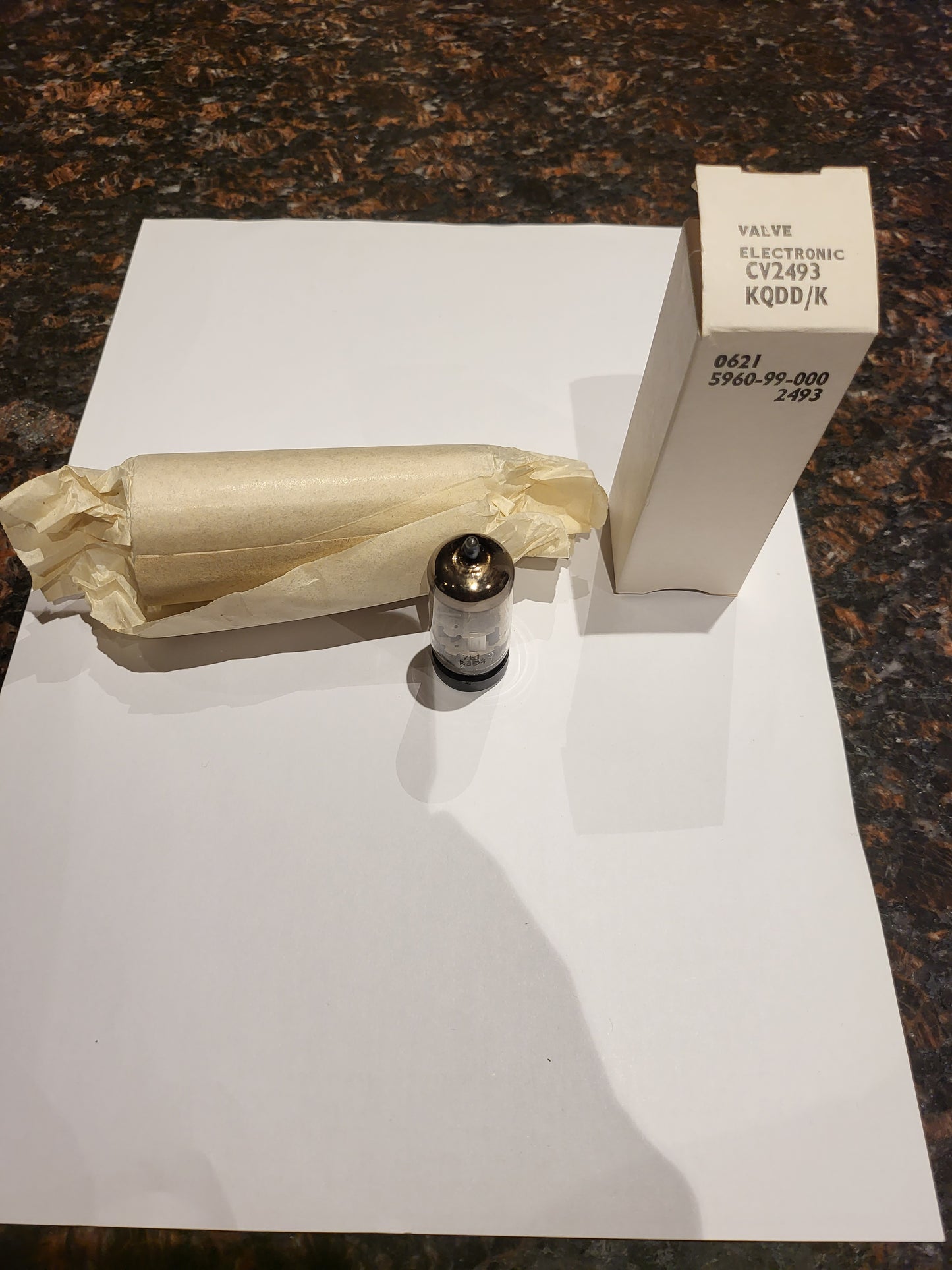 Mullard E88CC CV2493 Gold Pin Disc Getter Silver Shield